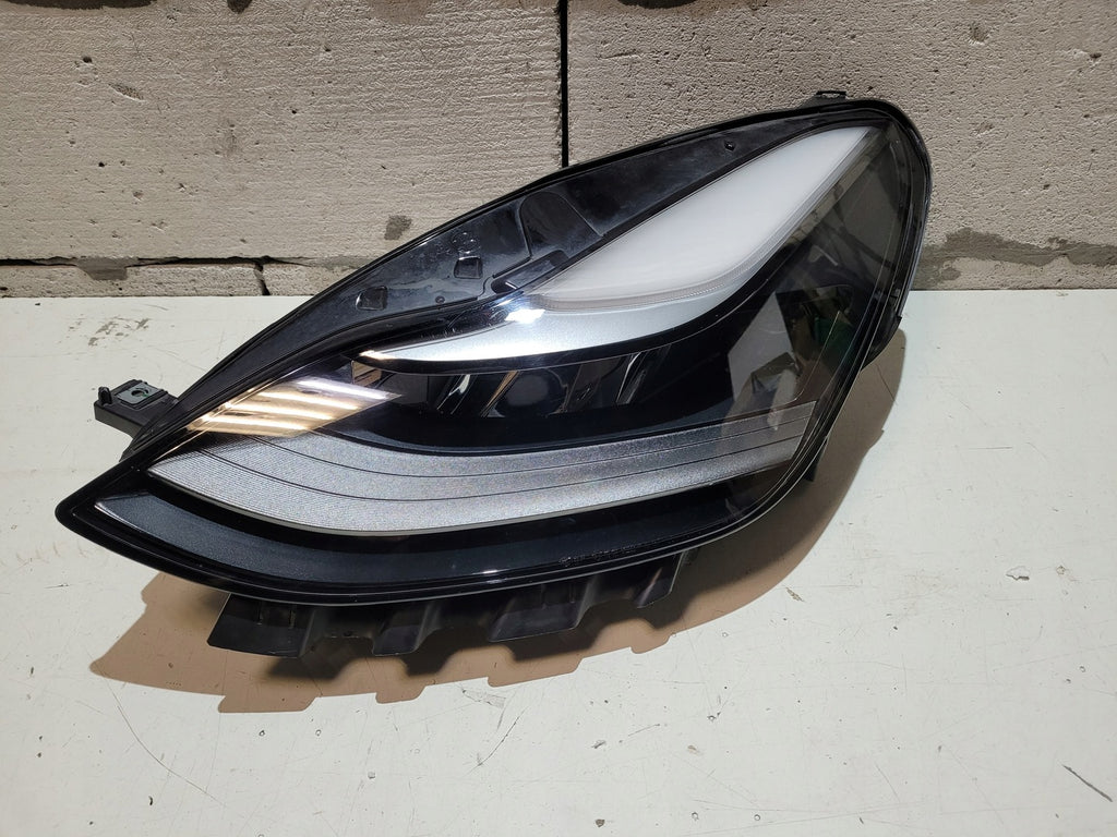 Frontscheinwerfer Tesla 3 Y 1514952-00 LED Links Scheinwerfer Headlight SCH3595708402ew