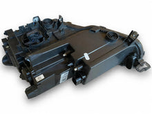 Load image into Gallery viewer, Frontscheinwerfer Seat Tarraco 5FJ941008E Rechts Scheinwerfer Headlight