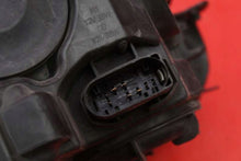 Laden Sie das Bild in den Galerie-Viewer, Frontscheinwerfer Ford Focus BM51-13W030-AJ Ein Stück (Rechts oder Links) SCH8853536059kn