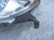 Laden Sie das Bild in den Galerie-Viewer, Frontscheinwerfer Dacia Dokker 260607950R Links Scheinwerfer Headlight