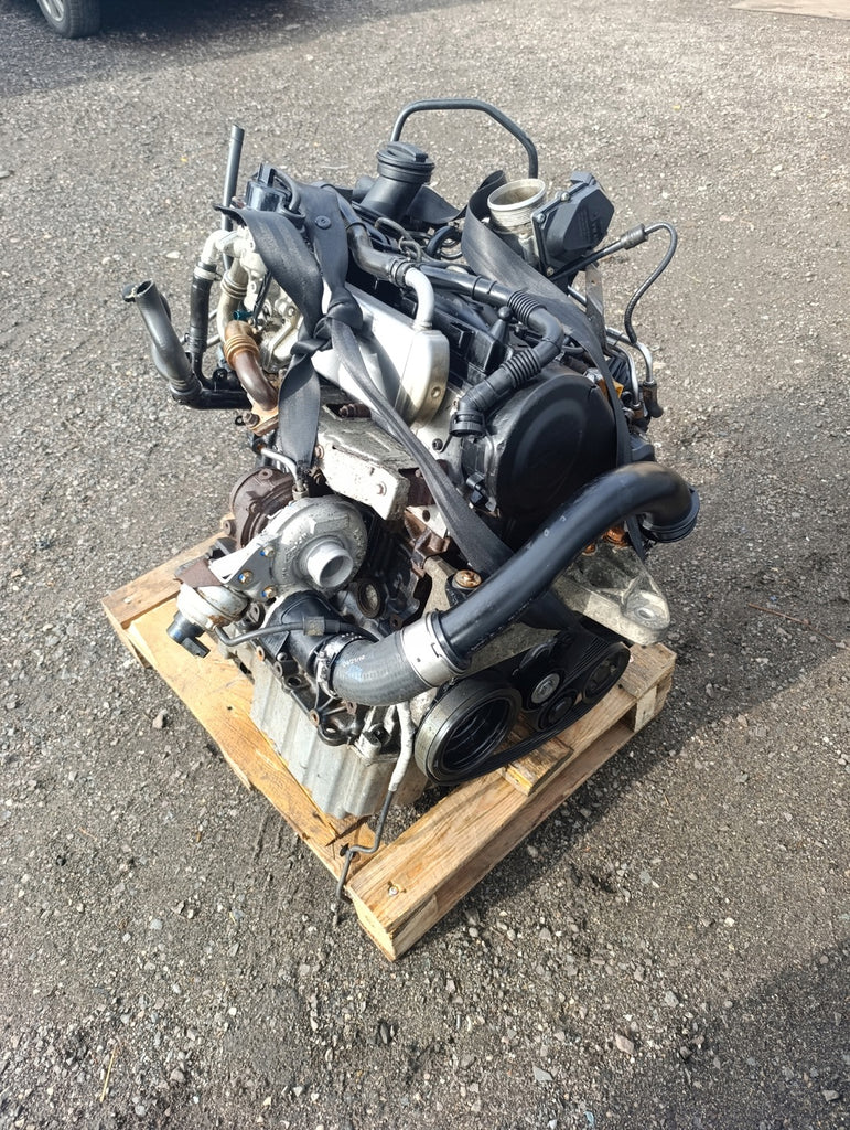 Motor VW T5 CAAC CCHA 2.0 TDI 140PS 103kW 134TKm Diesel Engine Komplett