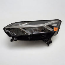 Laden Sie das Bild in den Galerie-Viewer, Frontscheinwerfer Dacia Sandero III 260607161R LED Links Scheinwerfer Headlight