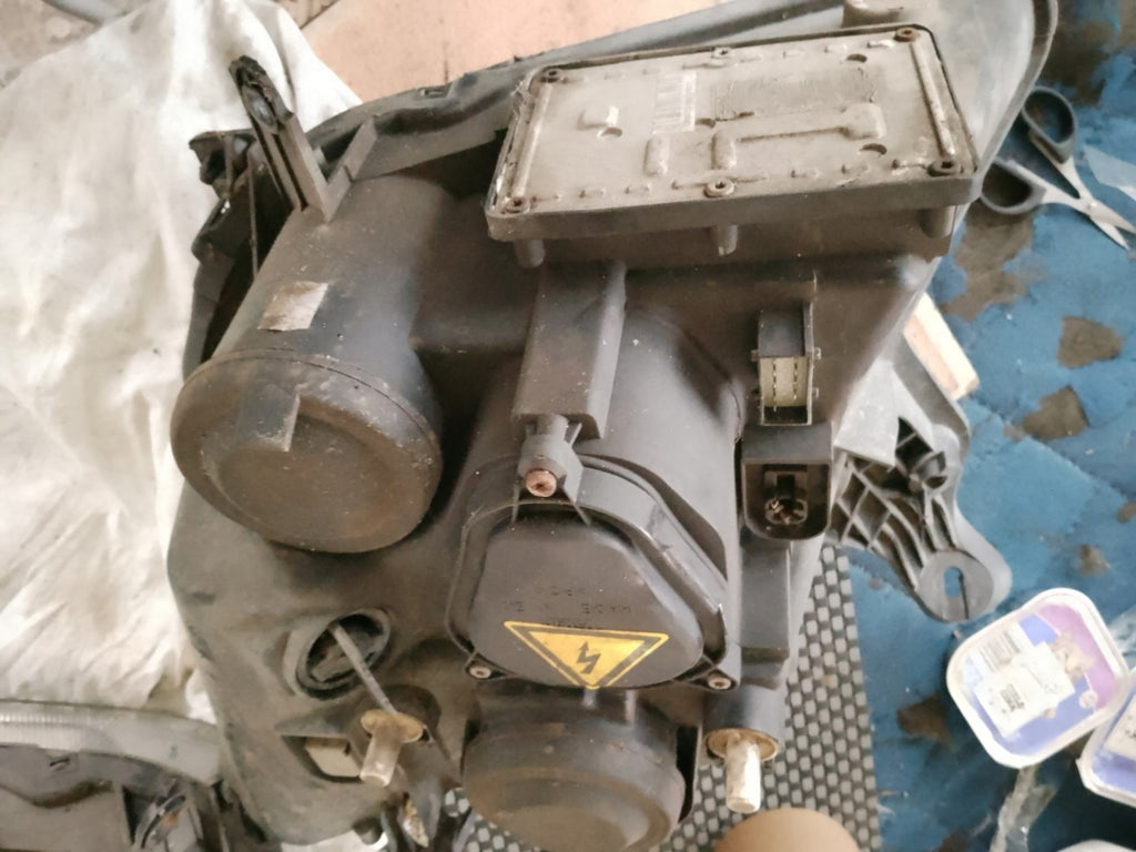 Frontscheinwerfer 93321055 Rechts Scheinwerfer Headlight SCH6715684120op