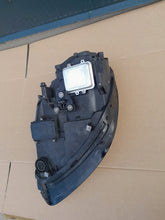 Load image into Gallery viewer, Frontscheinwerfer Porsche Cayenne 7P5941752F Xenon Rechts Scheinwerfer Headlight SCH8184762882ea