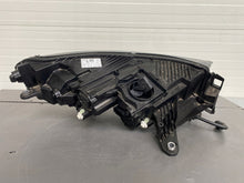 Laden Sie das Bild in den Galerie-Viewer, Frontscheinwerfer Skoda Enyaq 5LB941015H Links Scheinwerfer Headlight SCH4002086415fw