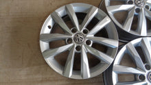 Load image into Gallery viewer, 4x Alufelge 16 Zoll 6.5" 5x112 48ET Glanz Silber 5TA601025 Seat I Rim Wheel FEL5054958502ta