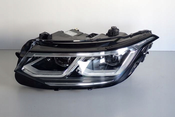 Frontscheinwerfer VW Tiguan 5NB941081G Links Scheinwerfer Headlight SCH5793893838zf