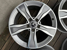 Laden Sie das Bild in den Galerie-Viewer, 4x Alufelge 17 Zoll 7.0" 5x112 48 5ET A2054010800 Mercedes-Benz C Class W205 FEL7007701870st