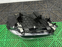 Laden Sie das Bild in den Galerie-Viewer, Frontscheinwerfer BMW X3 G01 X4 G02 8739653-01 Vorderseite Headlight SCH6934480564zl