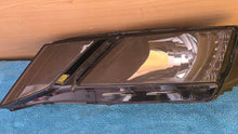 Laden Sie das Bild in den Galerie-Viewer, Frontscheinwerfer Skoda Octavia III 5E1941015D Full LED Links Headlight SCH5055693060ed