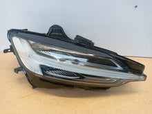 Load image into Gallery viewer, Frontscheinwerfer Volvo S60 V60 32338022 LED Rechts Scheinwerfer Headlight SCH5574645878wj