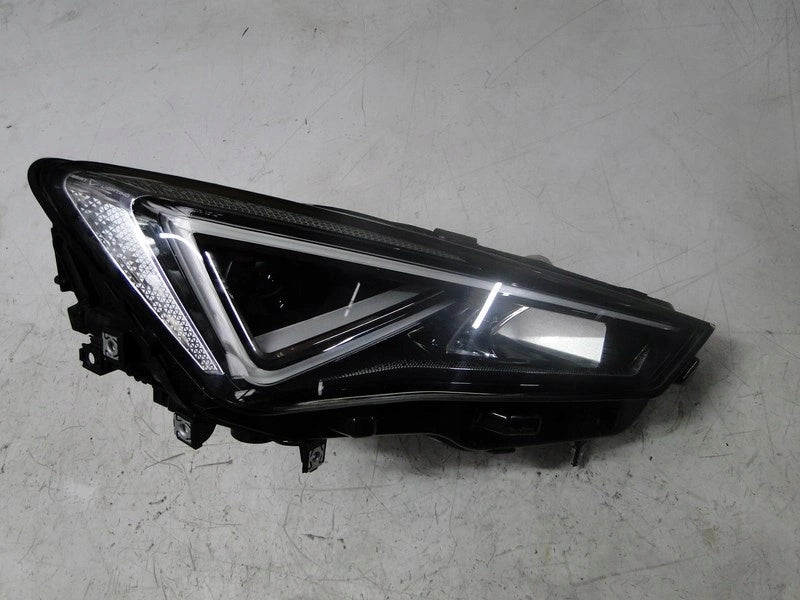 Frontscheinwerfer Seat Tarraco 5FJ941008F LED Ein Stück (Rechts oder Links)