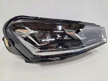 Laden Sie das Bild in den Galerie-Viewer, Frontscheinwerfer Skoda Fabia IV 6VB941016B Rechts Scheinwerfer Headlight SCH1324099557lg