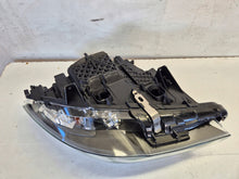 Laden Sie das Bild in den Galerie-Viewer, Frontscheinwerfer BMW 5 F11 F10 7410735-02 Links Scheinwerfer Headlight SCH7311679388ep