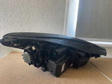 Load image into Gallery viewer, Frontscheinwerfer Hyundai Tucson 92101D7700 Links Scheinwerfer Headlight SCH9845419890qf