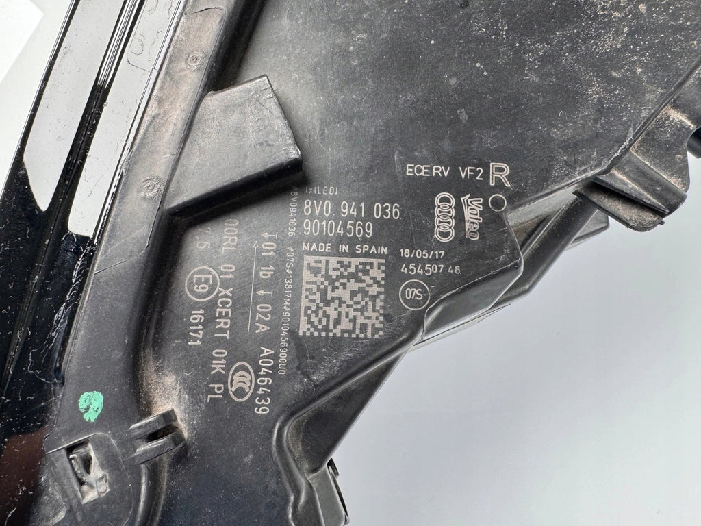 Frontscheinwerfer Audi A3 8V0941036 LED Rechts Scheinwerfer Headlight