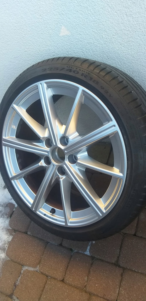 1x Alufelge 18 Zoll 8.0" 5x112 46ET 8Y0601025M Audi A3 Rim Wheel FEL3968713323is