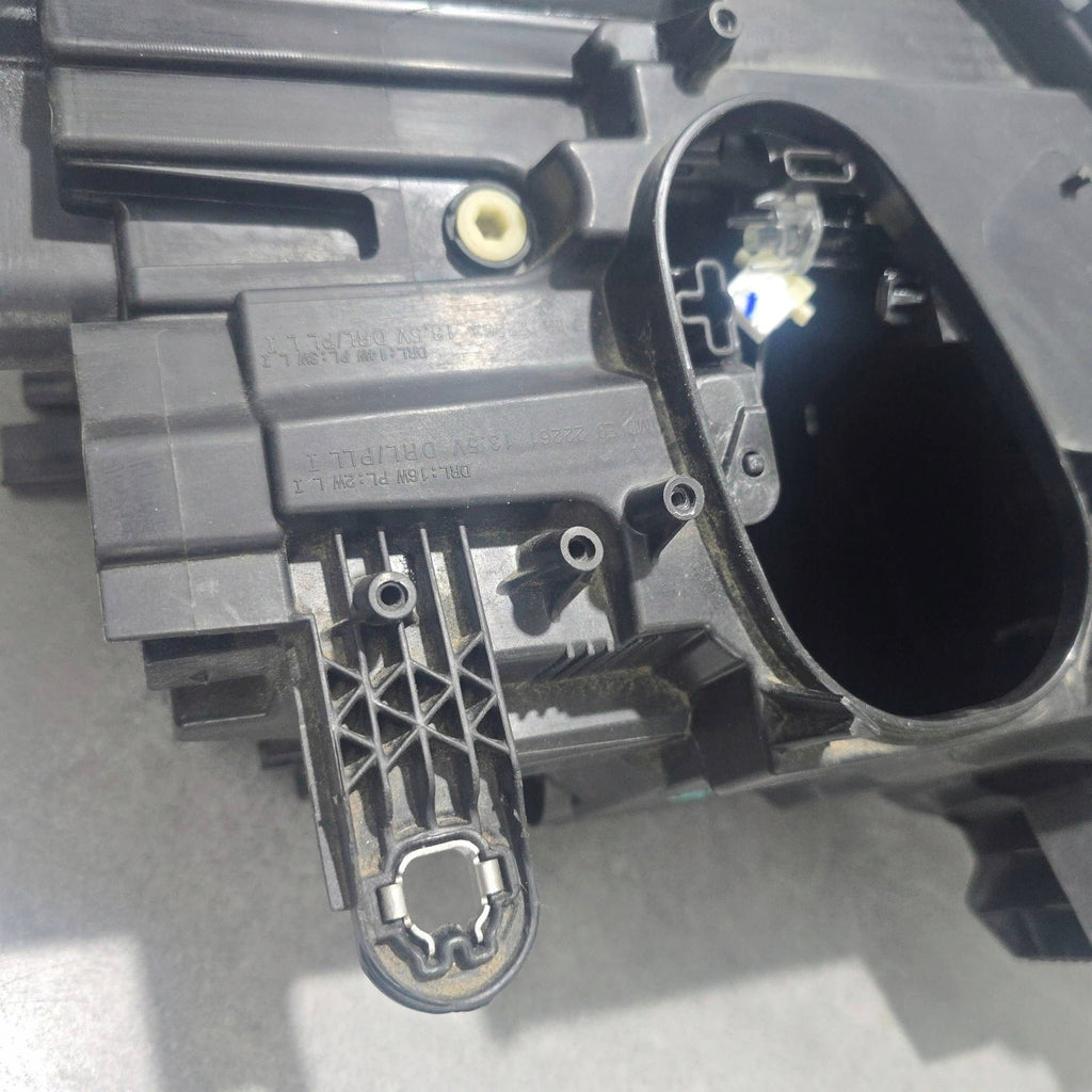 Frontscheinwerfer BMW X1 F48 7472249-06 Links Scheinwerfer Headlight SCH2375531339qv