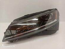 Laden Sie das Bild in den Galerie-Viewer, Frontscheinwerfer Skoda Superb III 3V1941015D LED Links Scheinwerfer Headlight