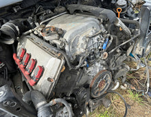 Laden Sie das Bild in den Galerie-Viewer, Motor Audi A6 C6 4.2 Benzin Engine Unkomplett
