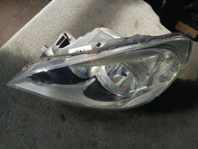 Load image into Gallery viewer, Frontscheinwerfer Volvo S60 II V60 31383066 Links Scheinwerfer Headlight SCH2129496800ga