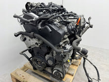 Load image into Gallery viewer, Motor Audi VW A3 Golf VII CRB 2.0 TDI 150PS 110kW 190TKm Diesel Engine Komplett MOT2722884721dr