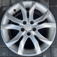 Laden Sie das Bild in den Galerie-Viewer, 1x Alufelge 17 Zoll 7.0" 5x108 46ET Silber 9671401480 Peugeot 508 Rim Wheel FEL6468068484fk