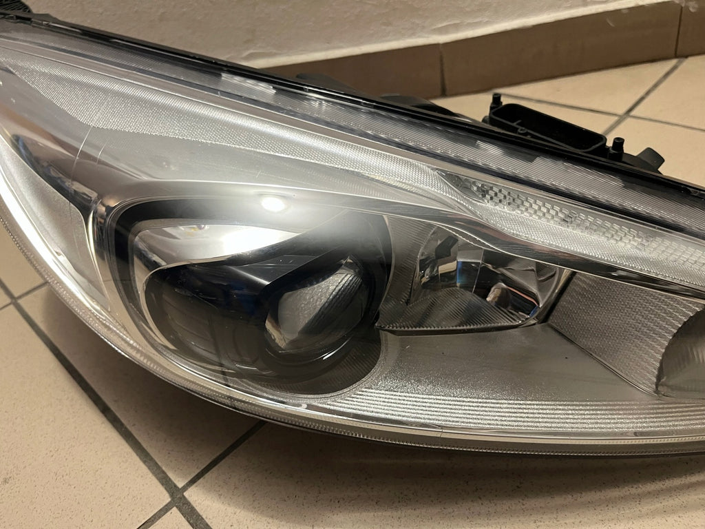 Frontscheinwerfer Ford Focus F1EB-13D154 Rechts Scheinwerfer Headlight