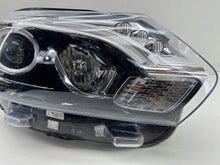 Laden Sie das Bild in den Galerie-Viewer, Frontscheinwerfer Toyota Proace 9808237480 Rechts Scheinwerfer Headlight SCH9674103615cd