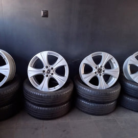 4x Alufelge 18 Zoll 8.0