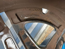 Laden Sie das Bild in den Galerie-Viewer, 1x Alufelge 18 Zoll 5x112 A2064011800 Mercedes-Benz W206 Rim Wheel FEL2678908466om