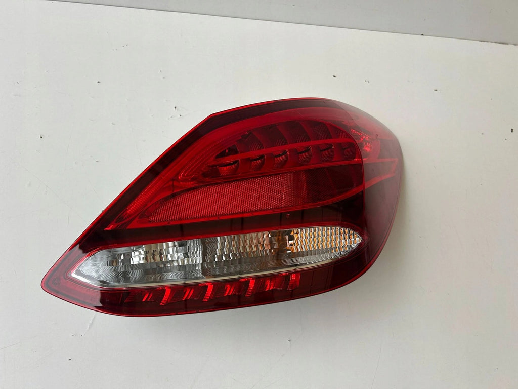 Rückleuchte Mercedes-Benz A2058200264 Rechts Rearlight