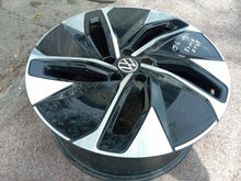 Laden Sie das Bild in den Galerie-Viewer, 1x Alufelge 19 Zoll 5x112 11A601025 VW Id.4 Rim Wheel FEL3029614447ci