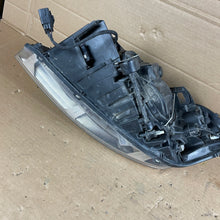 Load image into Gallery viewer, Frontscheinwerfer Volvo Xc60 I 30763136 Xenon Rechts Scheinwerfer Headlight SCH1621532671gq