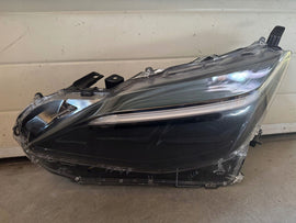 Frontscheinwerfer Toyota Yaris Cross LED Links Scheinwerfer Headlight SCH8159181924ri