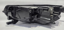 Laden Sie das Bild in den Galerie-Viewer, Frontscheinwerfer Skoda Octavia IV 5E4941016B Full LED Rechts Headlight SCH4956739757bm