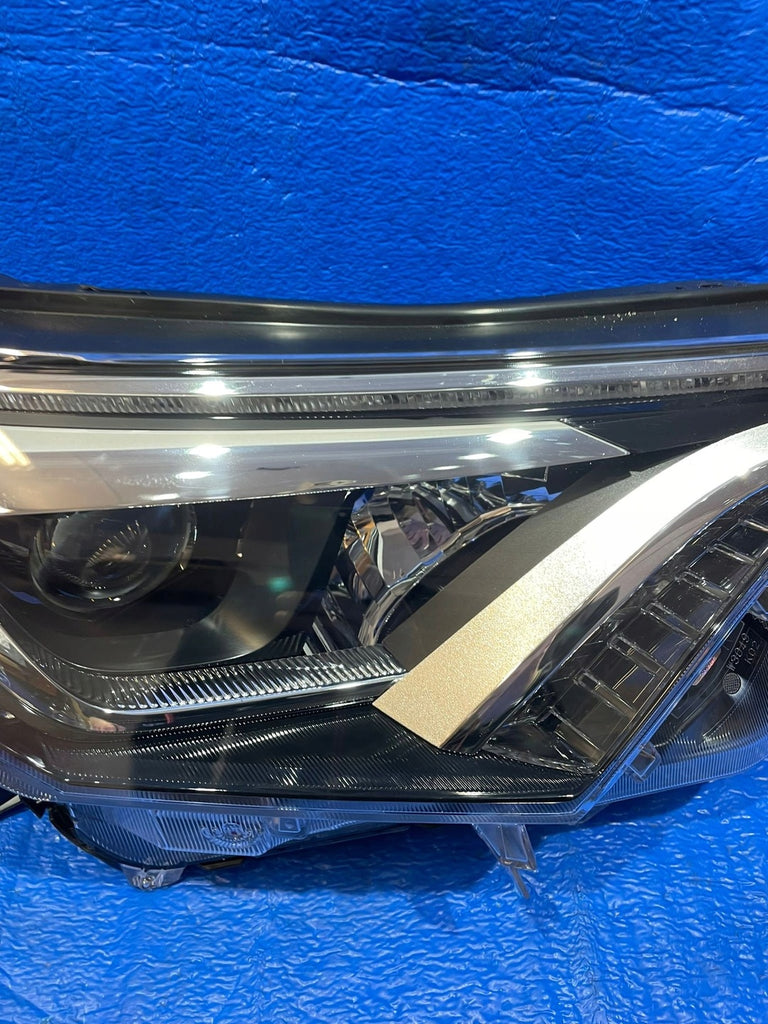 Frontscheinwerfer Toyota Rav 4 LED Rechts Scheinwerfer Headlight SCH7369219334om