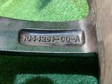 Load image into Gallery viewer, 1x Alufelge 18 Zoll 8.5" 5x114.3 40ET 1044261-00-A Tesla Model 3 Rim Wheel FEL7953564662ty