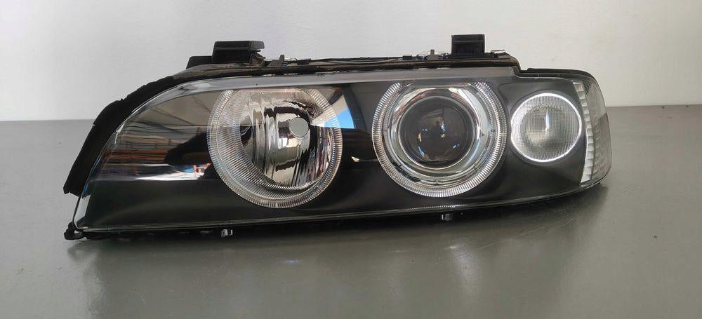 Frontscheinwerfer BMW 5 E39 Xenon Links Scheinwerfer Headlight SCH7401889039rr