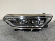 Laden Sie das Bild in den Galerie-Viewer, Frontscheinwerfer VW Passat 3G1941081T LED Links Scheinwerfer Headlight SCH1412889999jl
