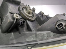 Load image into Gallery viewer, Frontscheinwerfer Toyota Corolla Verso 7357230400 Links Scheinwerfer Headlight SCH5802840361lu