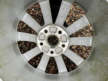 Load image into Gallery viewer, 1x Alufelge 17 Zoll 7.0" 5x112 38ET Glanz Silber 3G8071497 VW Arteon Rim Wheel FEL6328320977ao