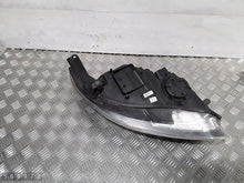 Laden Sie das Bild in den Galerie-Viewer, Frontscheinwerfer Ford Focus BM51-13W030 Links Scheinwerfer Headlight SCH6860343703dx