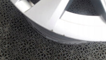 Laden Sie das Bild in den Galerie-Viewer, 1x Alufelge 17 Zoll 7.0" 5x112 46ET 5E3601025 Skoda Octavia Iii Rim Wheel FEL7738871241go