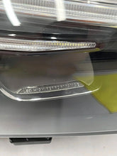 Laden Sie das Bild in den Galerie-Viewer, Frontscheinwerfer Mercedes-Benz W247 A2479062603 LED Rechts Headlight