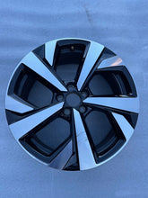 Load image into Gallery viewer, 1x Alufelge 17 Zoll 6.5" 5x112 39ET 2G7601025B VW Taigo Rim Wheel FEL4634191665bz