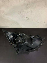 Laden Sie das Bild in den Galerie-Viewer, Frontscheinwerfer Mitsubishi Space W Star 8301C193 Links Scheinwerfer Headlight SCH3913783776qu