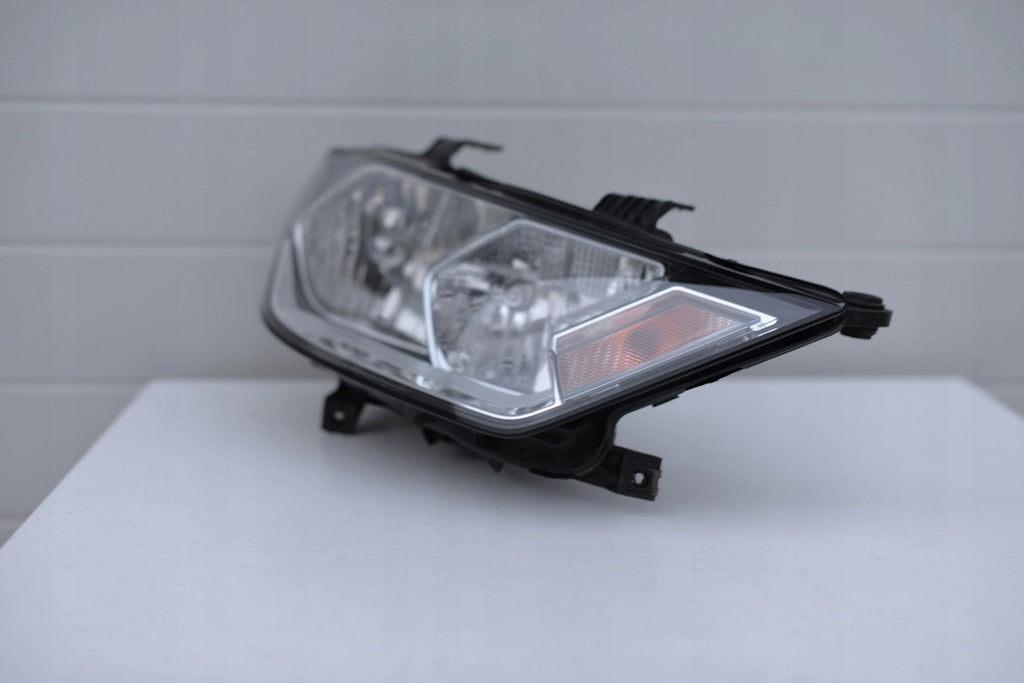 Frontscheinwerfer Audi A1 82A941004 LED Rechts Scheinwerfer Headlight