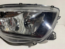 Laden Sie das Bild in den Galerie-Viewer, Frontscheinwerfer Iveco Daily I 5801473749 Rechts Scheinwerfer Headlight SCH3029565136uk