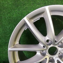 Laden Sie das Bild in den Galerie-Viewer, 1x Alufelge 18 Zoll 8.5" 5x112 44ET 6880684 BMW X5 G05 Rim Wheel FEL3152286034sj
